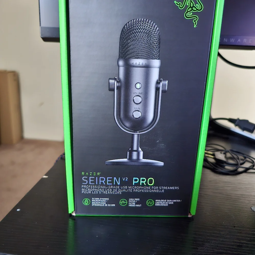 Razer Microphone and High end Razer Webcam